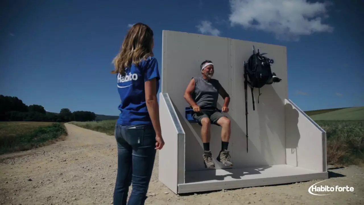 Sul Cammino di Santiago di Compostela con Habito Forte thumbnail
